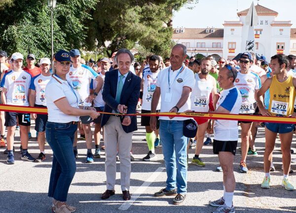 Mas De 400 Corredores Participaron En La Ii Carrera Popular Base Aerea De Armilla Tablada Centenaria Aviación - Mas De 400 Corredores Participaron En La Ii Carrera Popular Base Aerea De Armilla