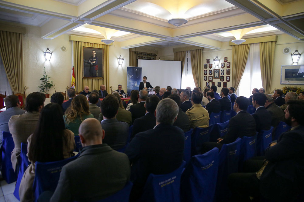 El Clúster Andalucía Aerospace elige el Acuartelamiento Aéreo de Tablada para impartir su conferencia institucional